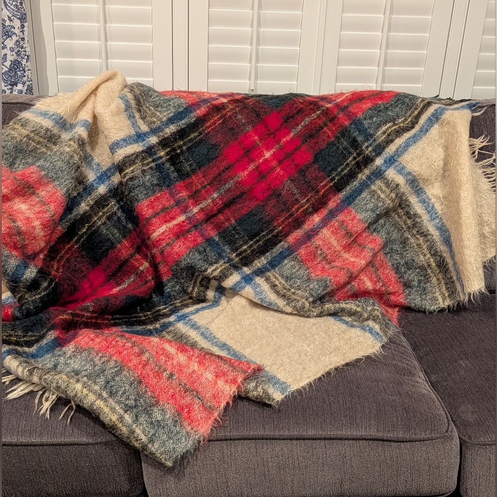Vintage Glen Cree Tartan Plaid Mohair Throw Blanket, 53" x 74", Dress Stewart